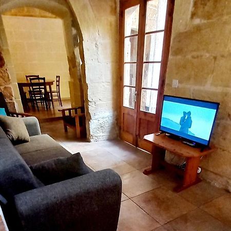 Ta Lucia Farmhouse With Private Pool And Bbq Villa Santa Luċija Eksteriør bilde