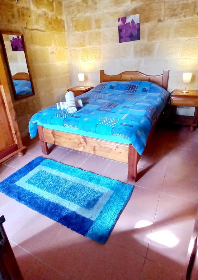 Ta Lucia Farmhouse With Private Pool And Bbq Villa Santa Luċija Eksteriør bilde