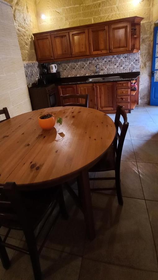 Ta Lucia Farmhouse With Private Pool And Bbq Villa Santa Luċija Eksteriør bilde
